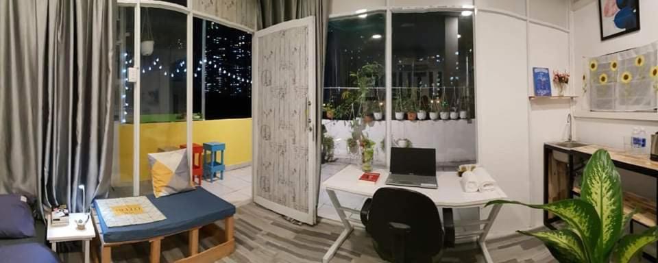 May House Binhthanh Ho Chi Minh-staden Exteriör bild